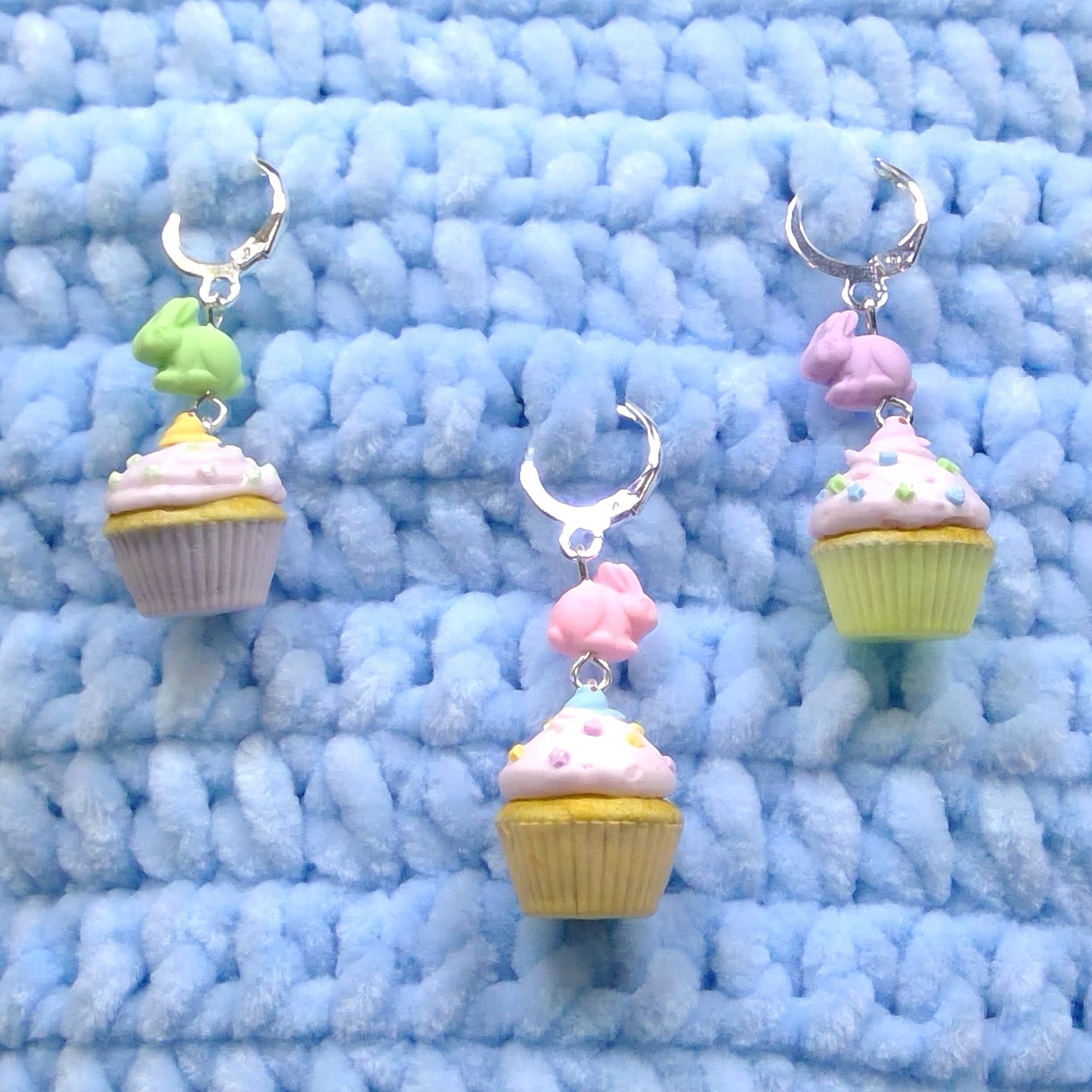 Easter cupcake stitch marker with marshmallow bunny