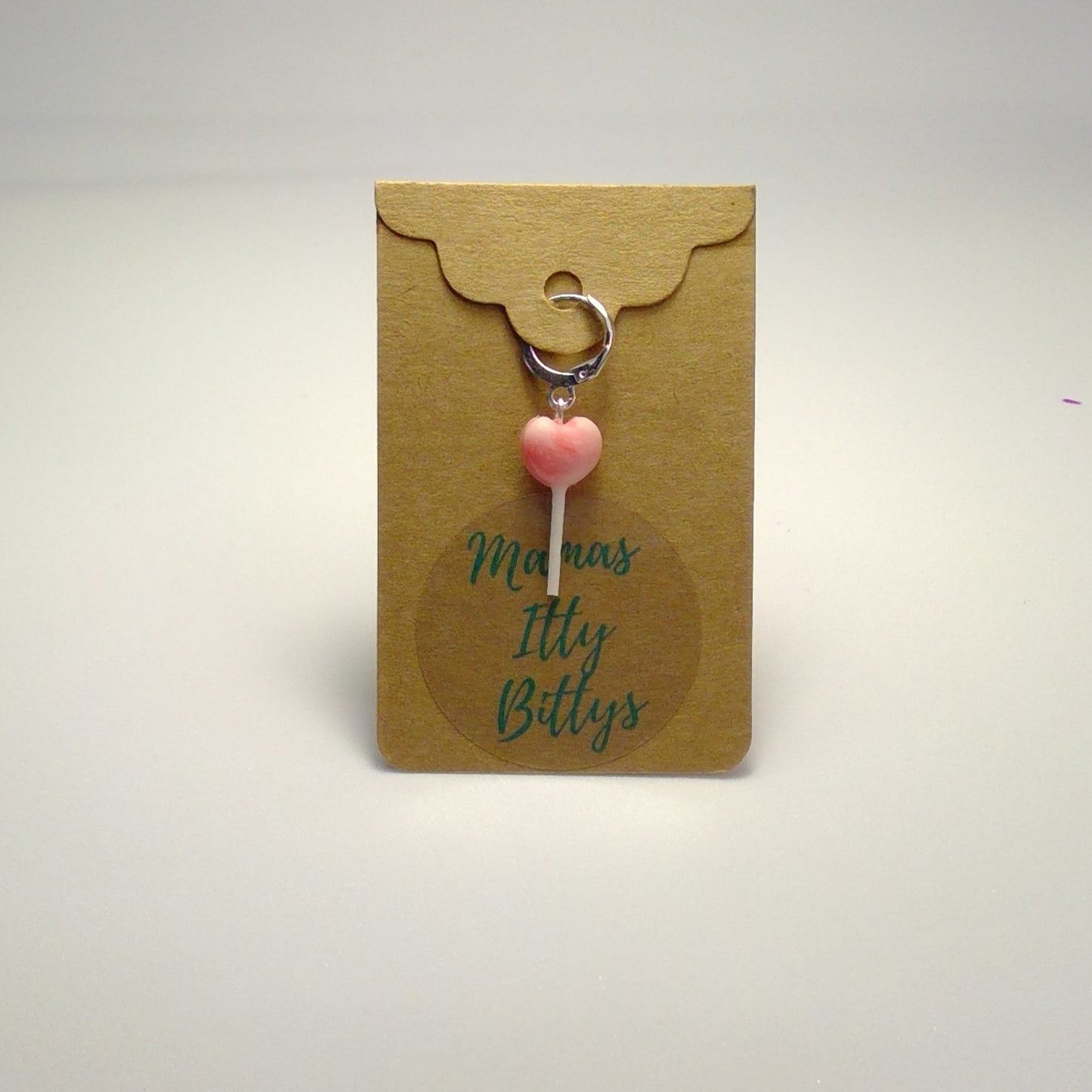 Heart lollipop stitch marker (Pink swirl)